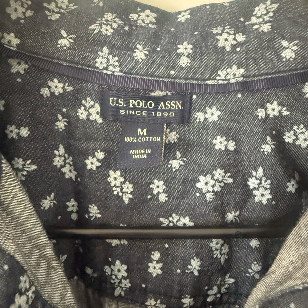 100% cotton U.S. Polo Assn. Navy Blue Floral Dress - Picture 2 of 3
